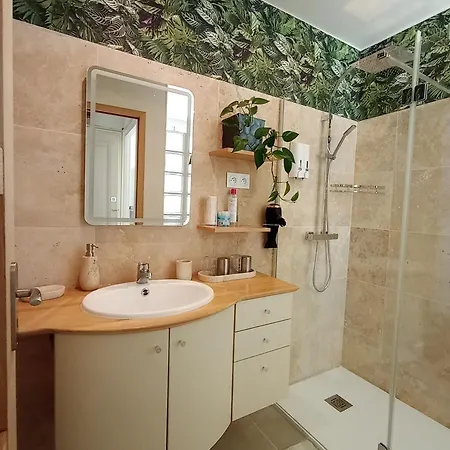 Private 72 M2, 2 Opera Madeleine Place Vendome Alojamento de Acomodação e Pequeno-almoço 4*
