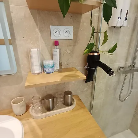 ベッド・アンド・ブレックファスト Private 72 M2, 2 Opera Madeleine Place Vendome