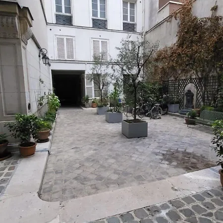 Alojamento de Acomodação e Pequeno-almoço Private 72 M2, 2 Opera Madeleine Place Vendome 4*