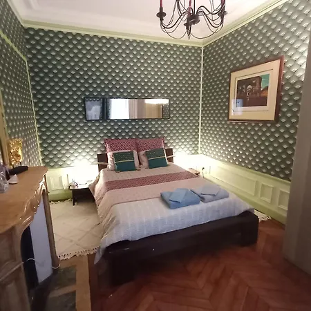 Alojamento de Acomodação e Pequeno-almoço Private 72 M2, 2 Opera Madeleine Place Vendome