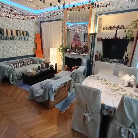 Private 72 M2, 2 Opera Madeleine Place Vendome Alojamento de Acomodação e Pequeno-almoço 4*